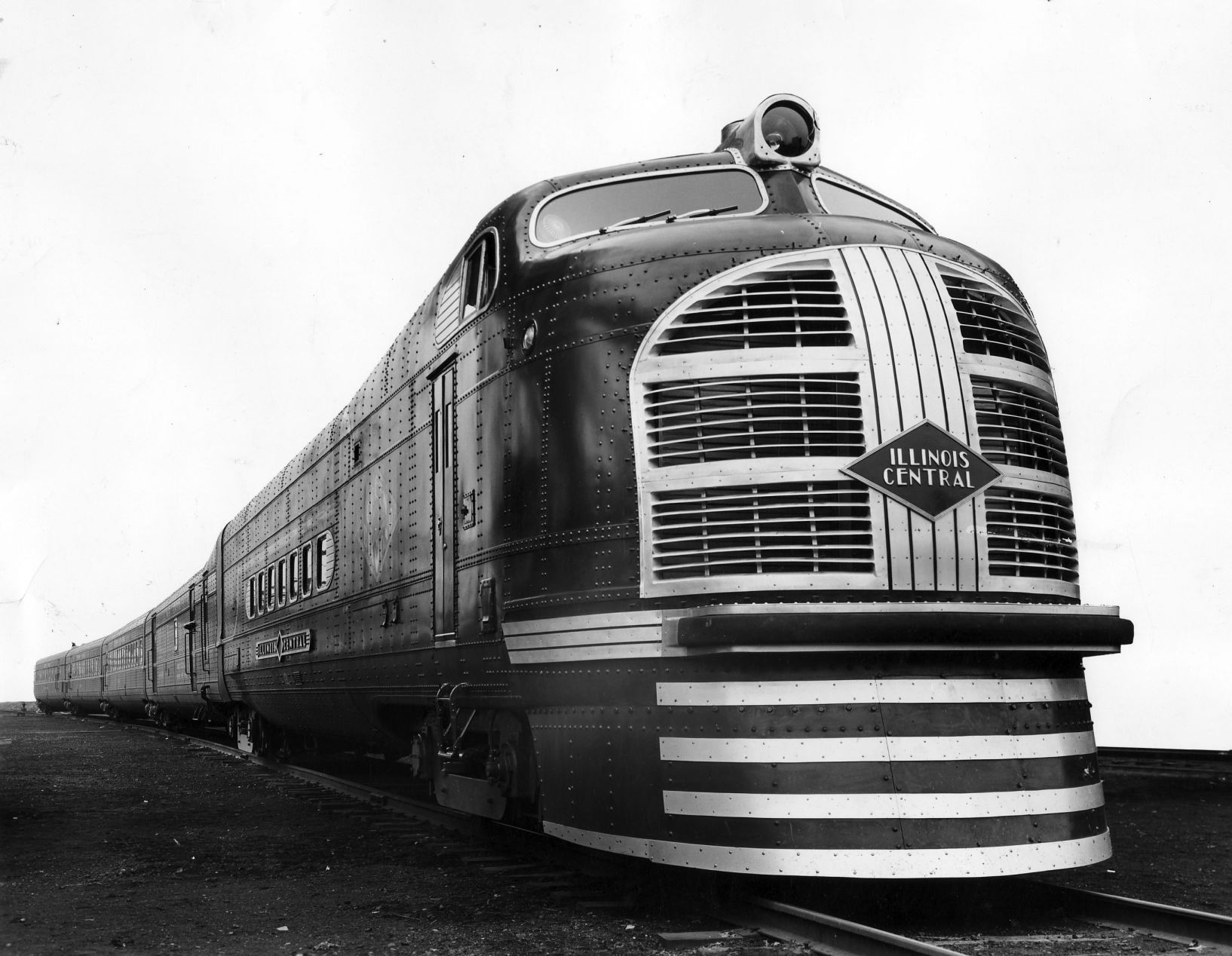 Illinois Central Green diamond-2 1936.jpg